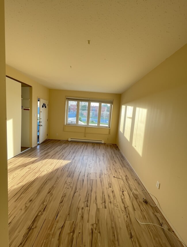 Building Photo - 1 Bedroom Apartment in Hull - Prime location