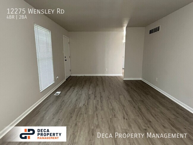 Foto del edificio - 12275 Wensley Rd
