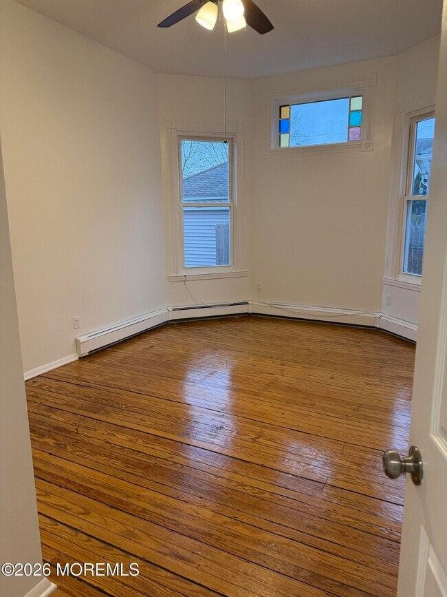 Building Photo - 63 Norwood Ave