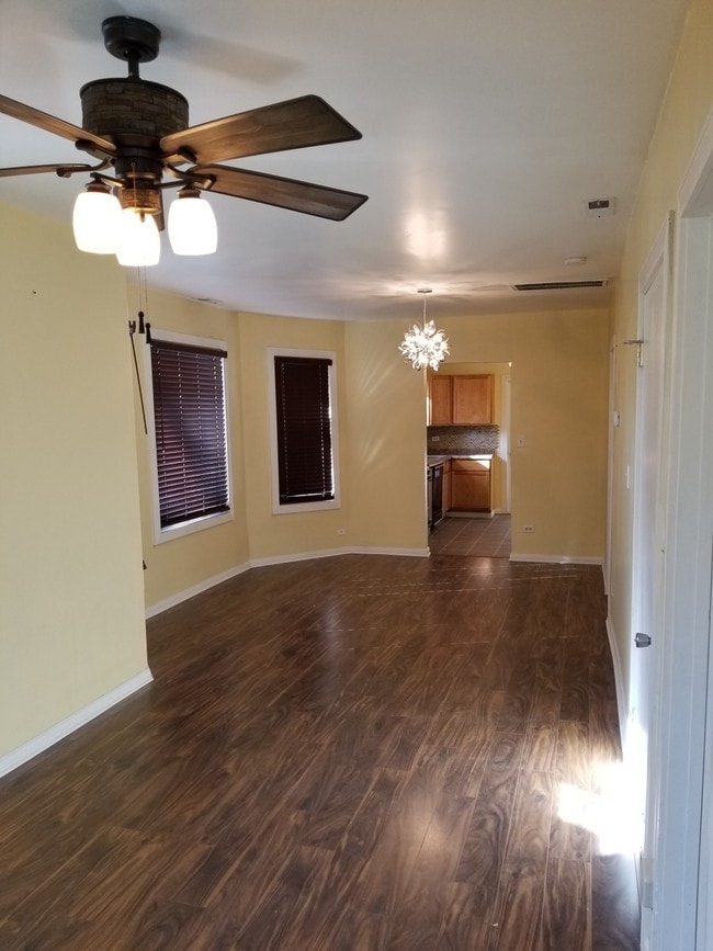 Foto del edificio - 13730 S LEYDEN Ave