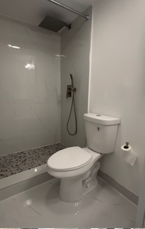 Photo - 210 Fountainebleau Ave Apartment