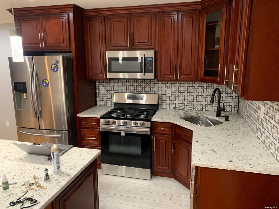 292 Conklin Ave, Brooklyn, NY 11236 House Rental in Brooklyn, NY