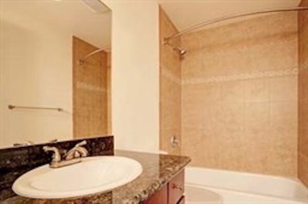 bath - 14006 SE 6th St