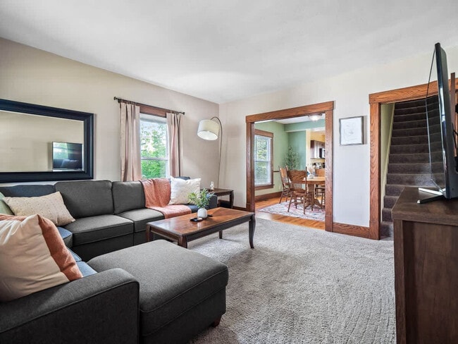 Foto del edificio - 679 Washington St