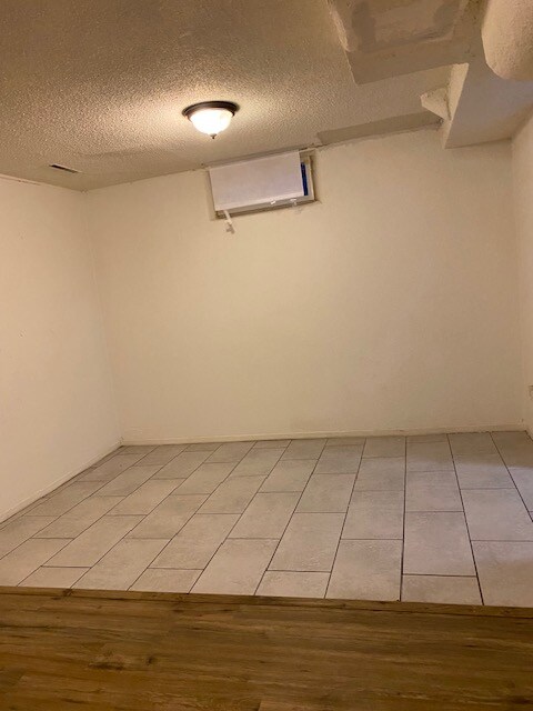 Foto del edificio - 1177 S Quitman St