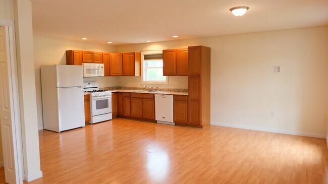 Foto del edificio - 100 Jay Bird Ln