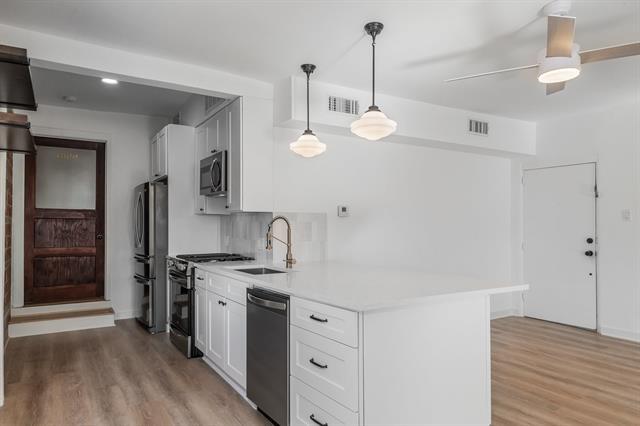 Foto del edificio - 1402 Mccoy St