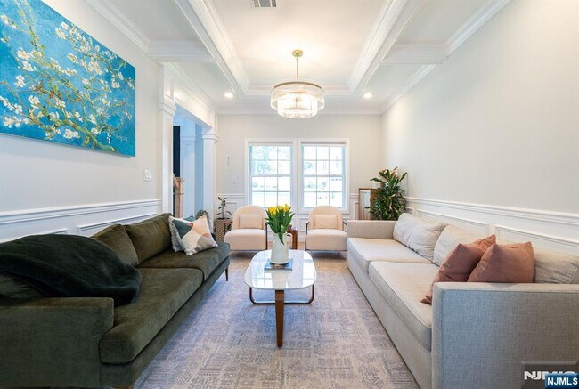 Foto del edificio - 765 6th Ave