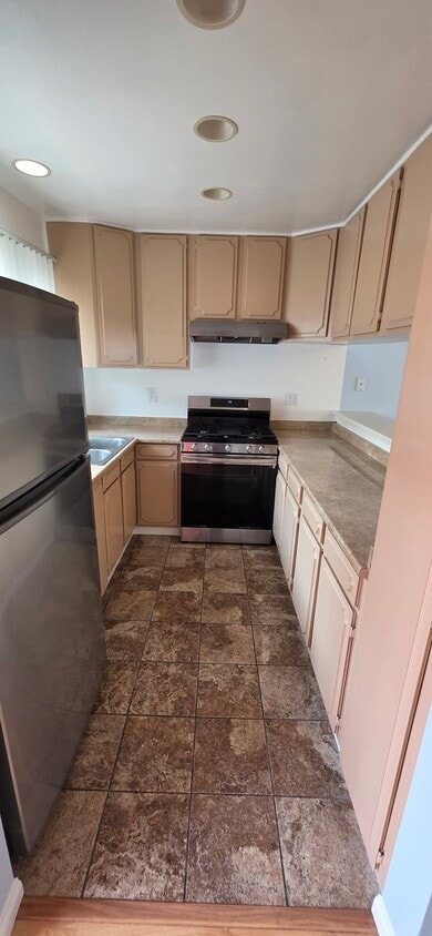 Photo - 125 Olive St (Glendale, CA)