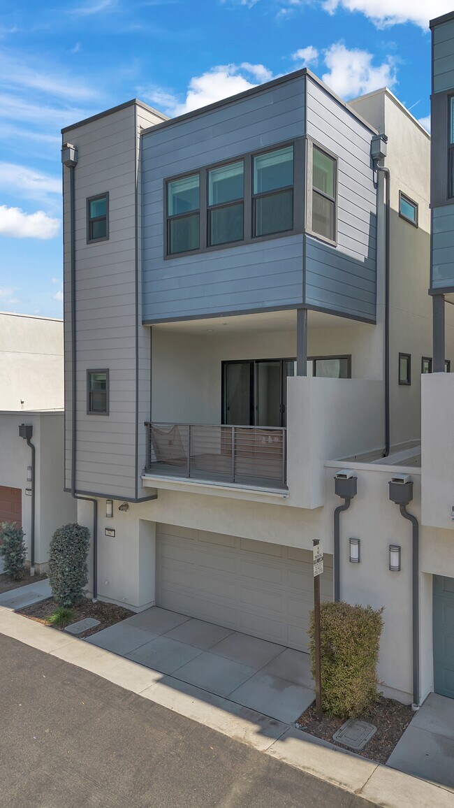Photo - 347 Novel Townhome