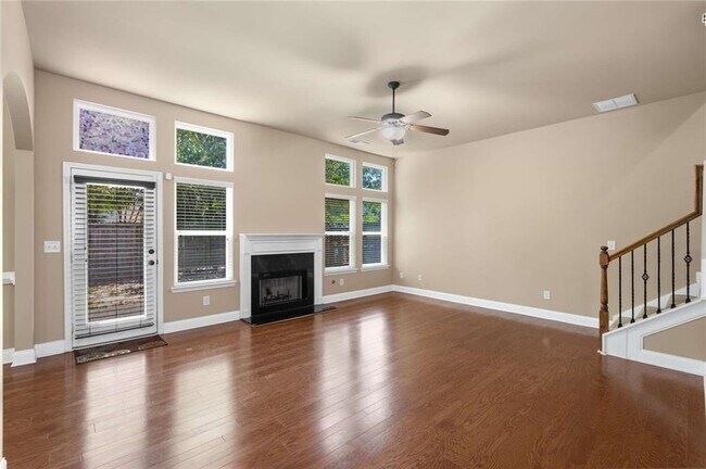 Foto del edificio - 3446 Post Bridge Rd NE