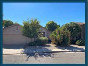 Building Photo - 763 W Canary Way
