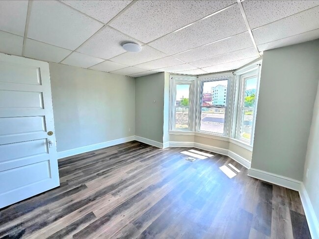 Foto del edificio - Large 2 bedroom House for Rent