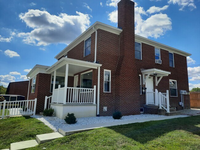 Foto del edificio - 2115 Main St