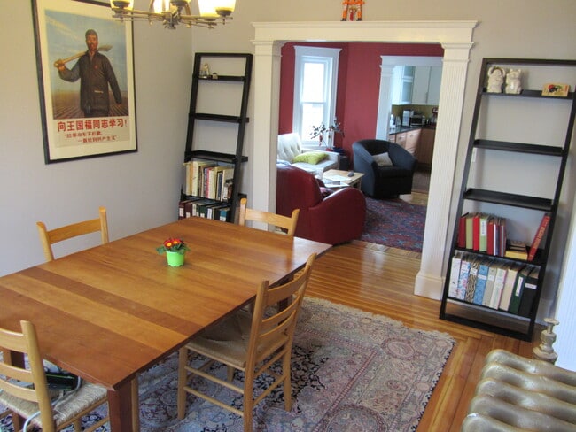 full dining room - 26 Walker St