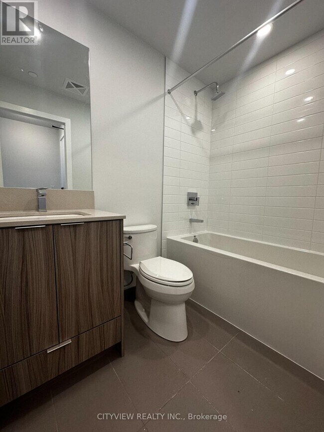 Building Photo - 430-3430 Square One Dr