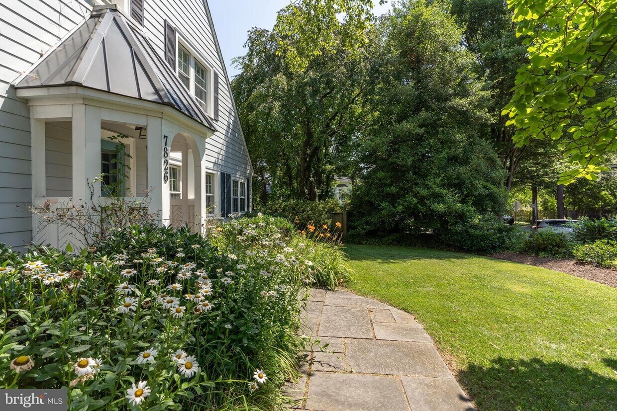 7826 Glenbrook Rd, Bethesda, MD 20814 House Rental in Bethesda, MD