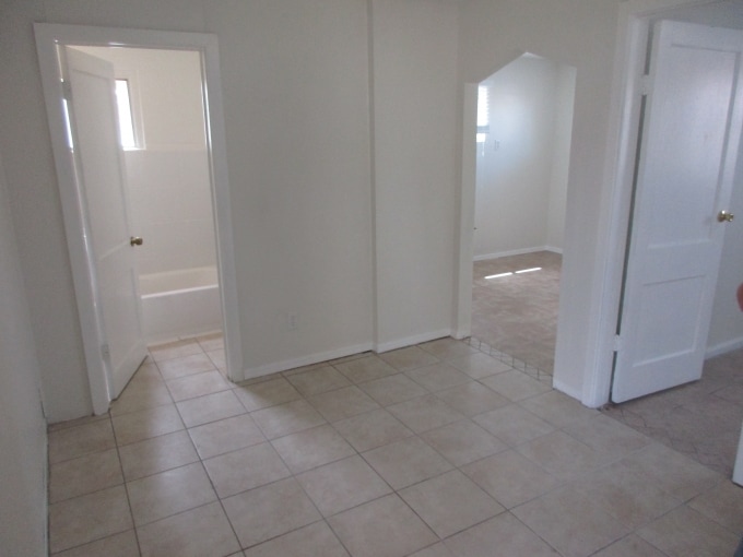 Primary Photo - 4524 N 14th Pl