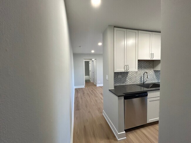 Foto del edificio - 540 W Aldine Ave