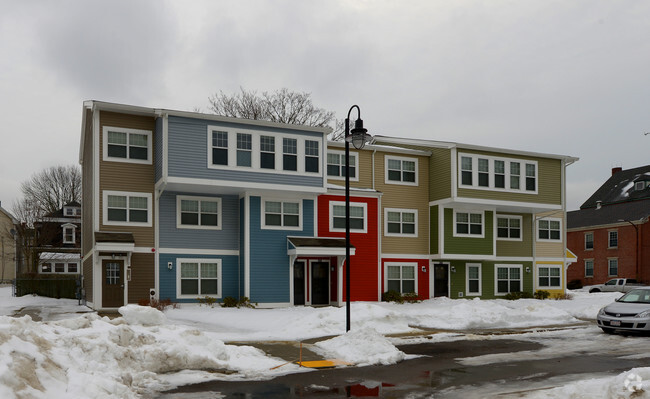 Building Photo - Temple Landing