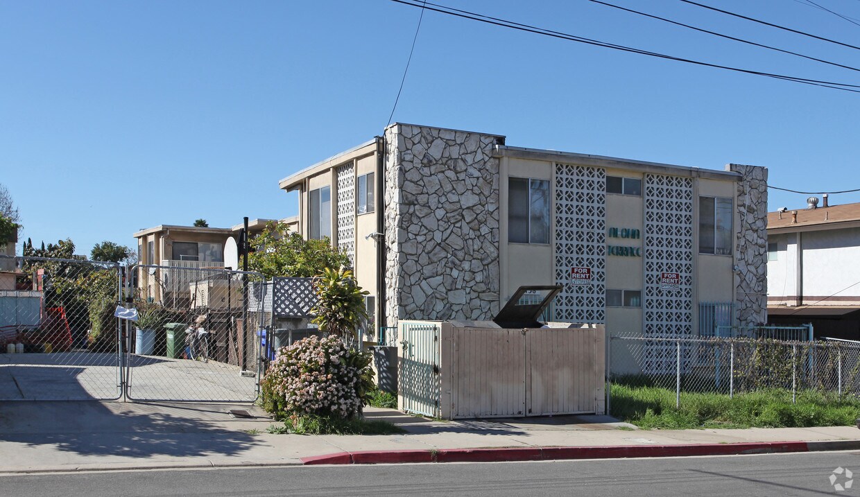 Primary Photo - Aloha Terrace