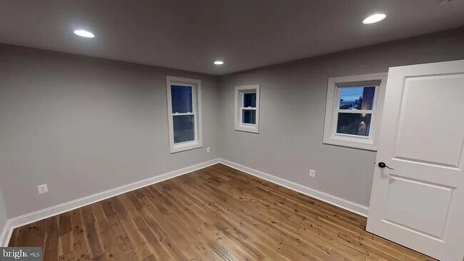 Foto del edificio - 3001 Hudson St