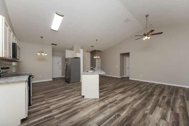 Building Photo - 4697 Prairie Point Blvd