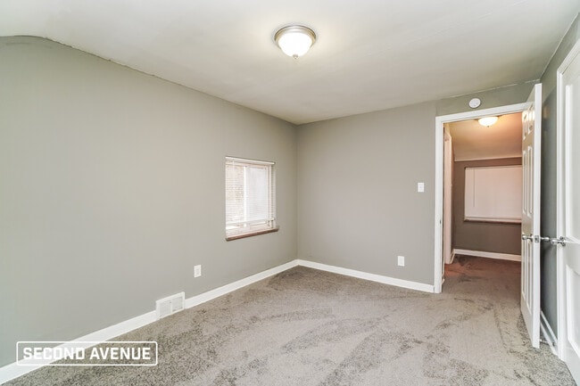 Foto del edificio - 5728 Brinley Dr