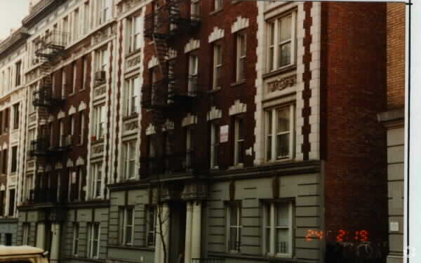 Primary Photo - 716-720 W 180th St