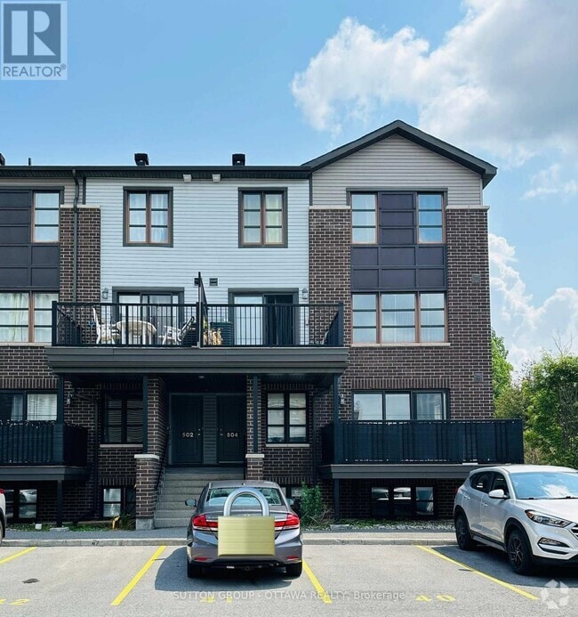 Building Photo - 506 Clearbrook Dr