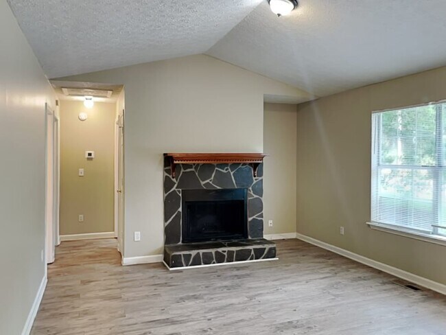 Building Photo - 3743 Appaloosa Trl