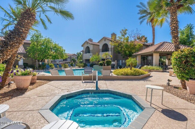 Foto del edificio - 9600 N 96th St