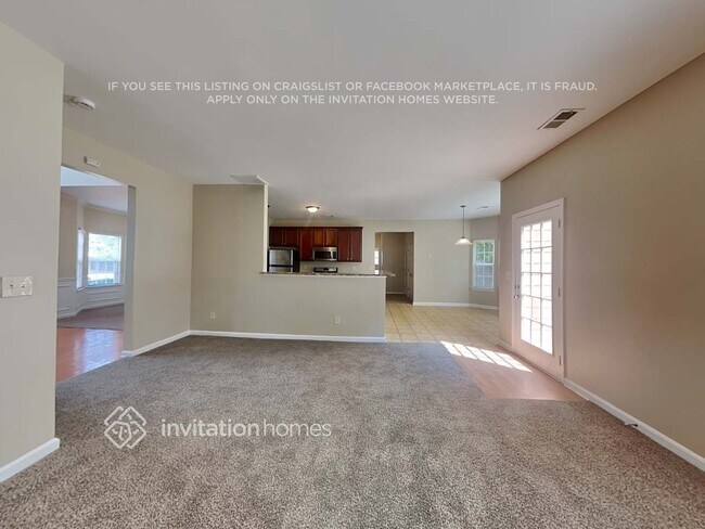 Foto del edificio - 1592 Ewing Farm Dr