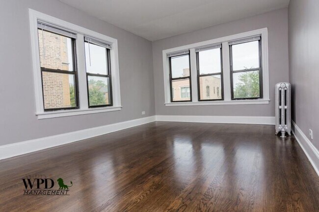 Foto del edificio - 2 bedroom in Chicago IL 60620