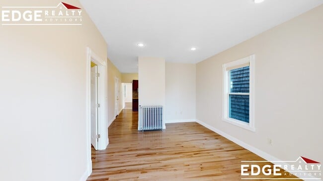 Photo - 45 Pratt St Apartment