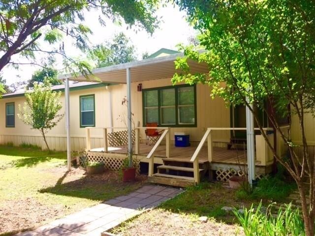 Primary Photo - 1 Davis St