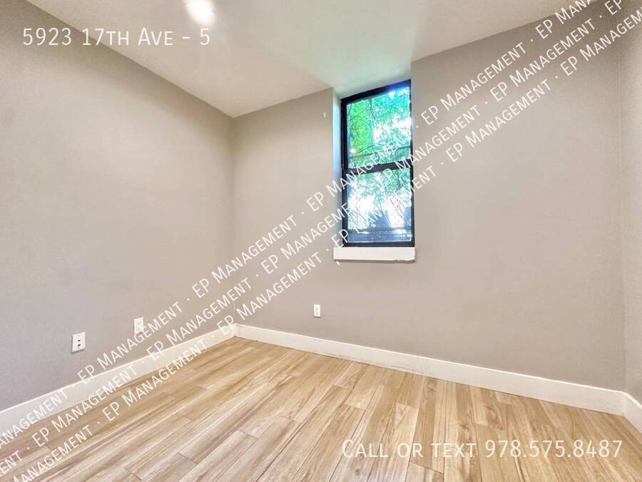 Foto del edificio - 5923 17th Ave