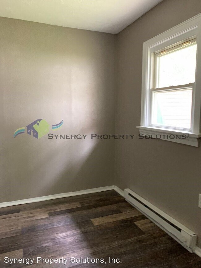 Foto del edificio - 3 br, 1 bath House - 905 Grace St. Richland