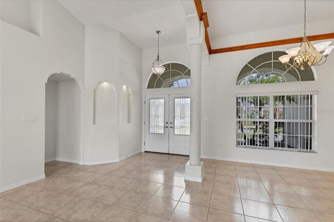Building Photo - Beautiful and Spacious Rotonda West POOL home.