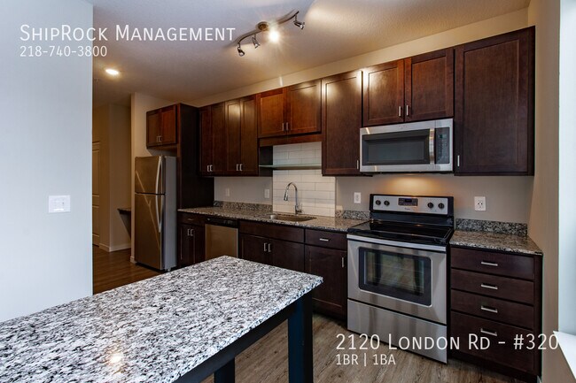 Building Photo - 2120 London Rd