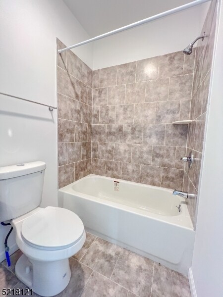 Foto del edificio - 235 McBride Ave