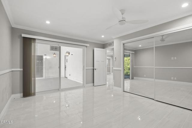 Foto del edificio - 910 Seaside Ct