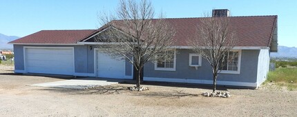 Building Photo - 3776 N Egar Rd