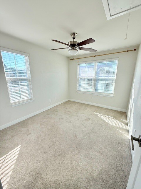 Foto del edificio - 208 Clearwood Dr