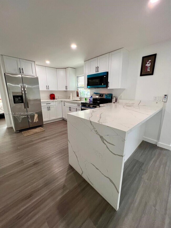 Foto del edificio - 2901 SW 58th St