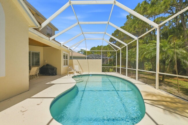 Building Photo - 6483 Wild Olive Ln