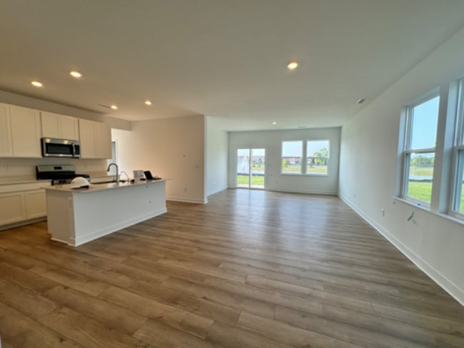 Building Photo - 1219 Cassine Pl