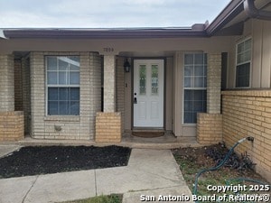 Building Photo - 7203 Cool Creek Dr