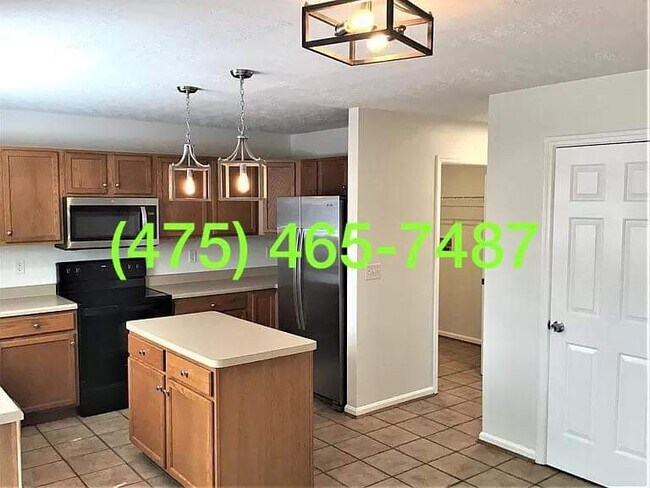 Foto del edificio - 1077 Valley Wood Dr