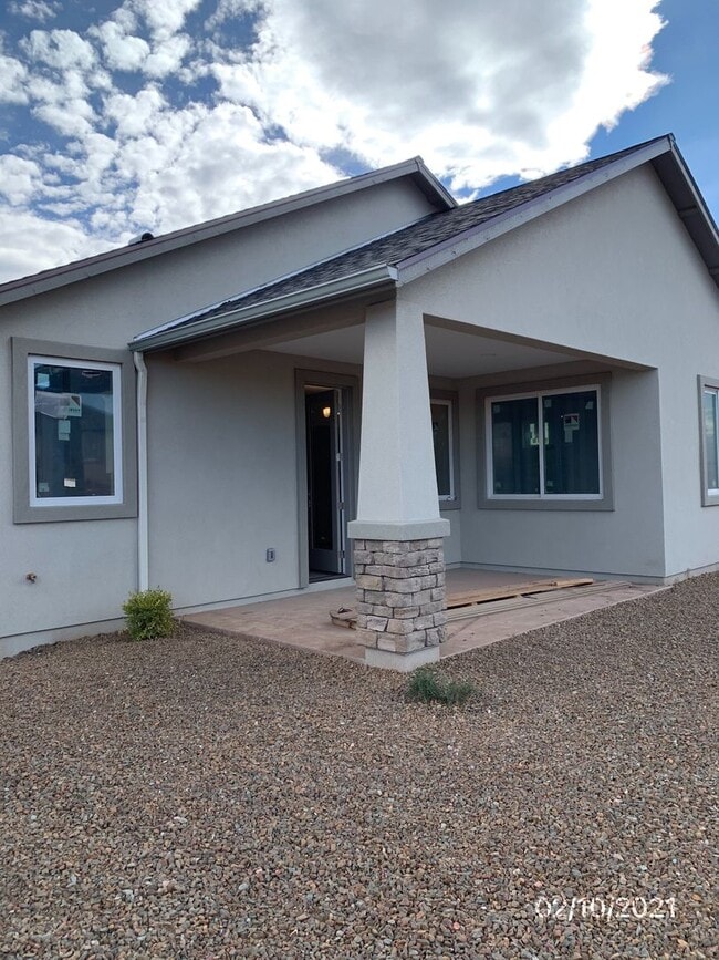 Building Photo - HOUSE -COTTONWOOD - HOA:THE VINEYARDS IN C...